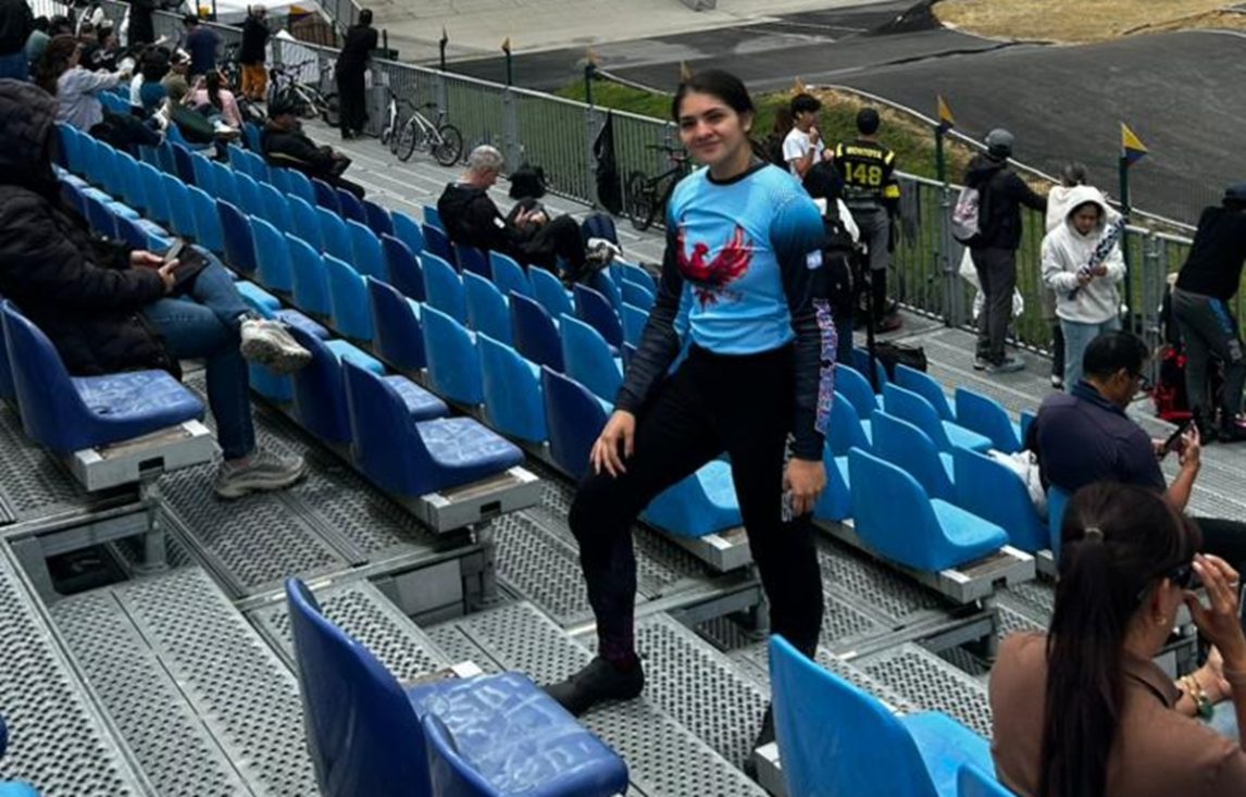 La piloto santiagueña Julieta Ruiz entrena en Colombia para competir en el Panamericano y Latinoamericano de BMX