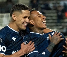 Independiente Rivadavia no afloja: goleada y liderazgo absoluto en la Libertadores