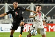 Con el debut de Duró, Riestra igualó con Palestino por la Copa Sudamericana