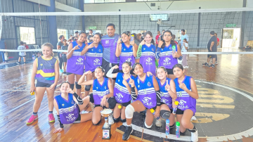 LUME Voley gritó campeón en el sub-12 al vencer en la final a Ateneo