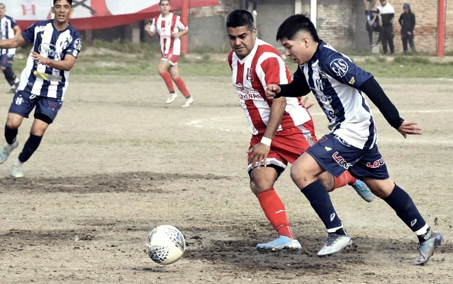 La lluvia postergó el debut de Agua y Energía y Sarmiento en la Liga Santiagueña