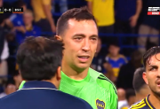 Increíble: Marchesín no duró ni diez minutos, salió lesionado y se perdería el Superclásico