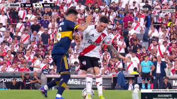Video: el tremendo caño de Merentiel a Aníbal Moreno en el Superclásico