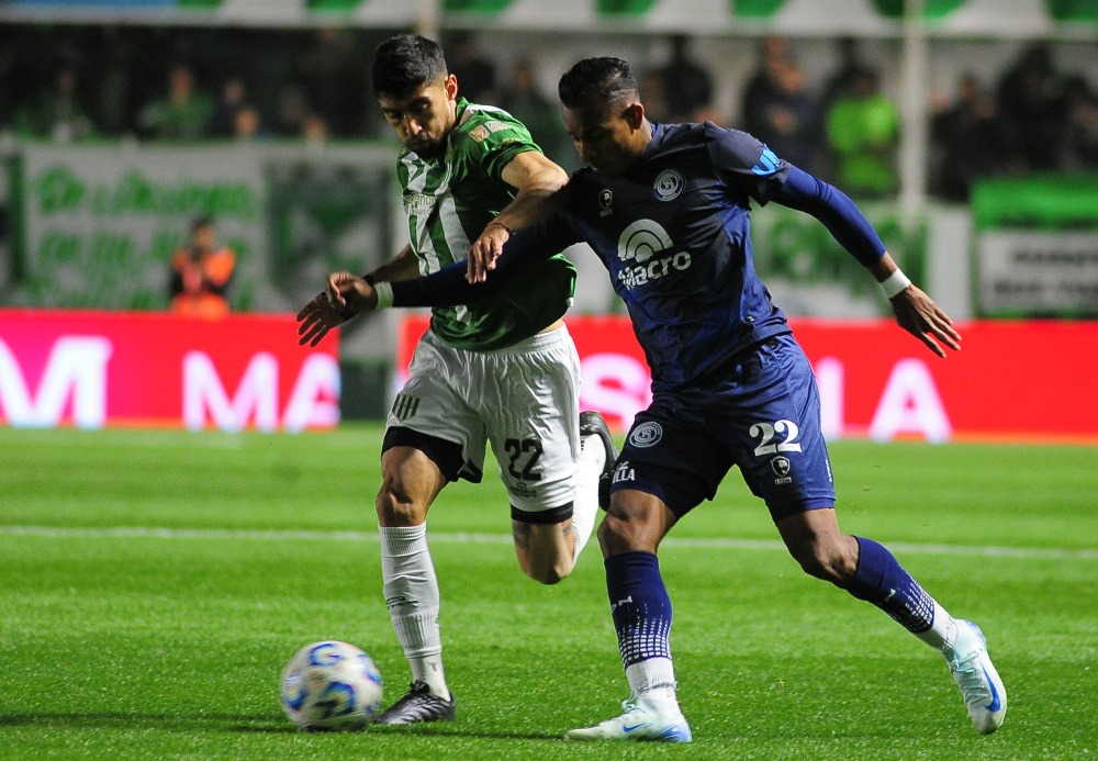 Banfield se mide ante Independiente de Rivadavia en el sur