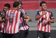 Barracas Central se mide con Audax Italiano con la urgencia de un triunfo