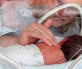 Con cupos limitados, llaman a médicos a formarse en Neonatología del Hospital Regional