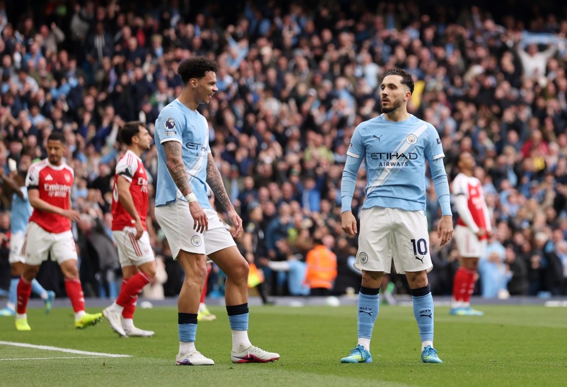 Manchester City le ganó a Arsenal y dejó al rojo vivo la Premier League