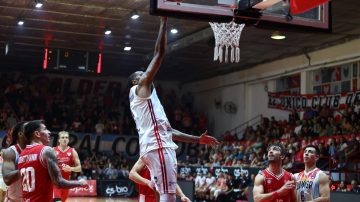 Quimsa logró un triunfazo ante Instituto y se metió en cuartos de final