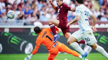 Golazo y mensaje: Gio Simeone brilló en el empate ante Inter en medio de rumores con River