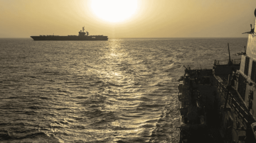 Irán cerró nuevamente el Estrecho de Ormuz; afirma que EE.UU. no desbloqueó los puertos