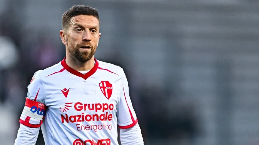 Malas noticias para el Papu Gómez: será operado y se pierde toda la temporada