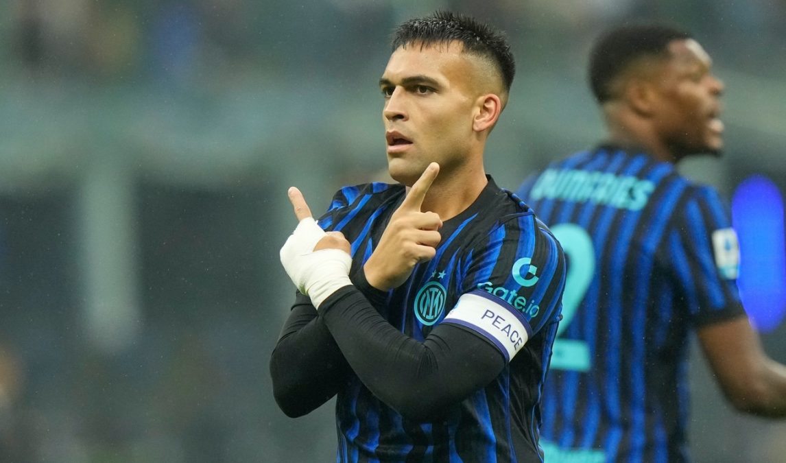 Barcelona analiza a Lautaro Martinez como alternativa a Julián Álvarez