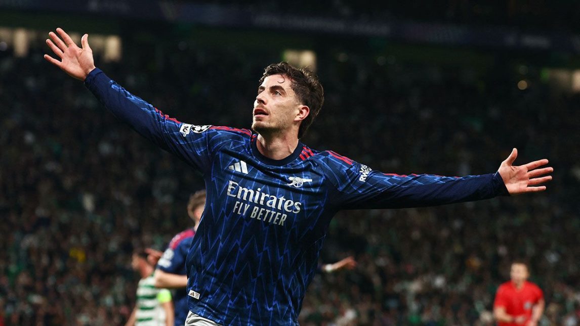 Arsenal lo ganó sobre la hora y golpeó primero ante el Sporting