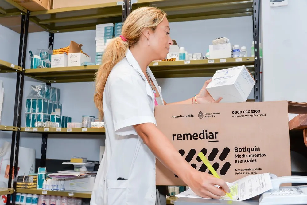 Alerta Sanitaria Nacional: denuncian el inminente cierre del Plan Remediar y desmantelamiento del sistema público