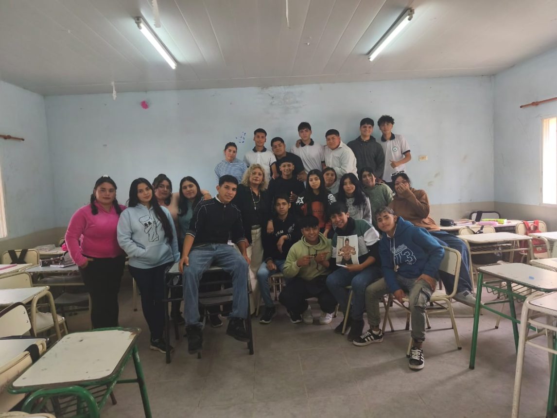 Estudiantes de Cañada Escobar alzaron su voz contra la violencia escolar: “Amenazar no es broma”