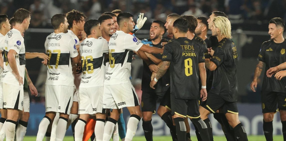 Barracas Central no pasó del empate frente a Olimpia por la Sudamericana