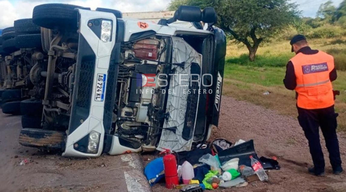Vuelco en Ruta 34: un camionero terminó herido tras perder el control a la altura de Pinto