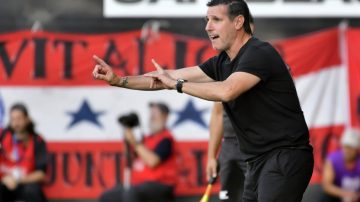 Argentinos busca acercarse a los playoffs frente a Atlético Tucumán