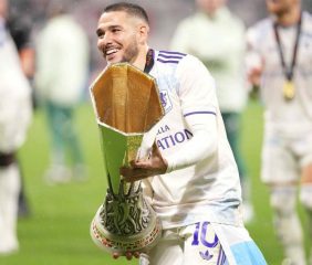 Buendía confesó su sueño de jugar en River tras conquistar la Europa League