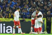 Huracán golpeó a Boca y se metió en cuartos de final