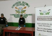 Detuvieron a dos hombres que transportaban casi tres kilos de cocaína en sus cuerpos