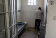 Investigan si un acusado de abuso sexual se hizo el “loco” para conseguir beneficios legales