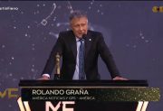 VIDEO. Rolando Graña criticó los ataques de Milei a la prensa al recibir su Martín Fierro