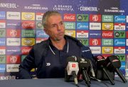 Gustavo Álvarez denunció agresiones de hinchas de Santos tras el empate de San Lorenzo