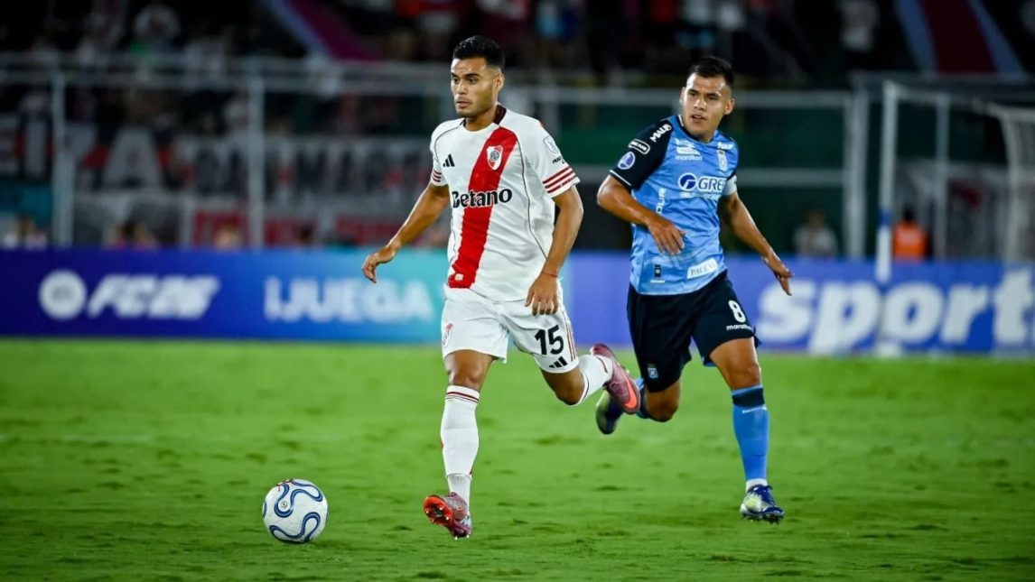 Un golpeado River tras la derrota en la final, se juega la clasificación ante Blooming en el Monumental