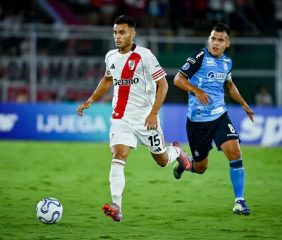 Un golpeado River tras la derrota en la final, se juega la clasificación ante Blooming en el Monumental