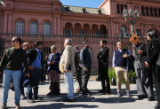 Tras el episodio de censura, el lunes vuelve a abrir la sala de periodistas en la Casa Rosada