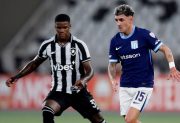 Racing perdió con Botafogo y quedó al borde de la eliminación en la Copa Sudamericana