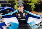 El joven piloto que eligió representar a la Argentina y busca brillar en Indianápolis