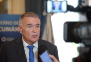 El gobernador de Tucumán compró una propiedad de US$300.000 y se desconocen sus declaraciones juradas