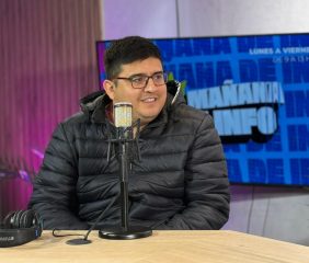 “Sin la beca residencia, no podía seguir”: la historia detrás de la pancarta viral de Nahuel Flores