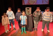 El Renzi realizó un encuentro vinculado a la Copa del Mundo 2026