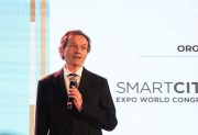 Gustavo Béliz abrió el ciclo de conferencias del Smart City Expo y reflexionó sobre los desafíos de la inteligencia artificial