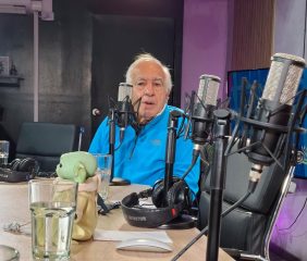 “La IA siempre mira para atrás, los humanos, siempre para adelante”: Alejandro Piscitelli en MDI