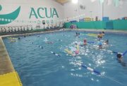 Acua Club realizará un gran encuentro de natación infantil este sábado