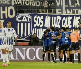 Atlético Tucumán goleó a Talleres y avanzó a octavos de final de la Copa Argentina