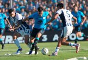 Talleres y Belgrano se enfrentan en un clásico histórico por los playoffs