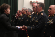Almuerzos cancelados y trueques por inodoros: el ajuste que asfixia a las Fuerzas Armadas