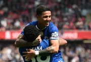 Con un gol de Enzo Fernández, Chelsea rescató un empate en Anfield