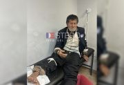 Buscan a los familiares de un hombre hallado en la peatonal Tucumán con una lesión