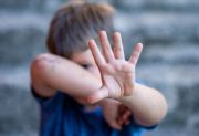 Un nene de 5 años le dijo a su maestra que quería “irse al cielo” porque su mamá le daba vino