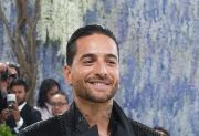 Con una tierna foto familiar, Maluma confirmó que será papá por segunda vez