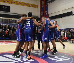Quimsa ganó un partidazo, eliminó a Instituto y está en semifinales