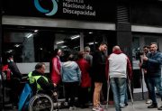 ANDIS: denuncian fuertes sobreprecios en andadores, prótesis y sillas de ruedas