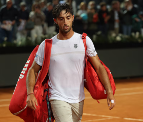 Thiago Tirante no pudo con Medvedev y terminó su gran torneo en Roma