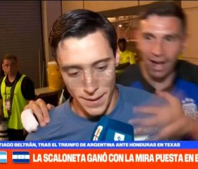 Dibu Martínez celebró el debut de Santiago Beltrán en la Selección Argentina